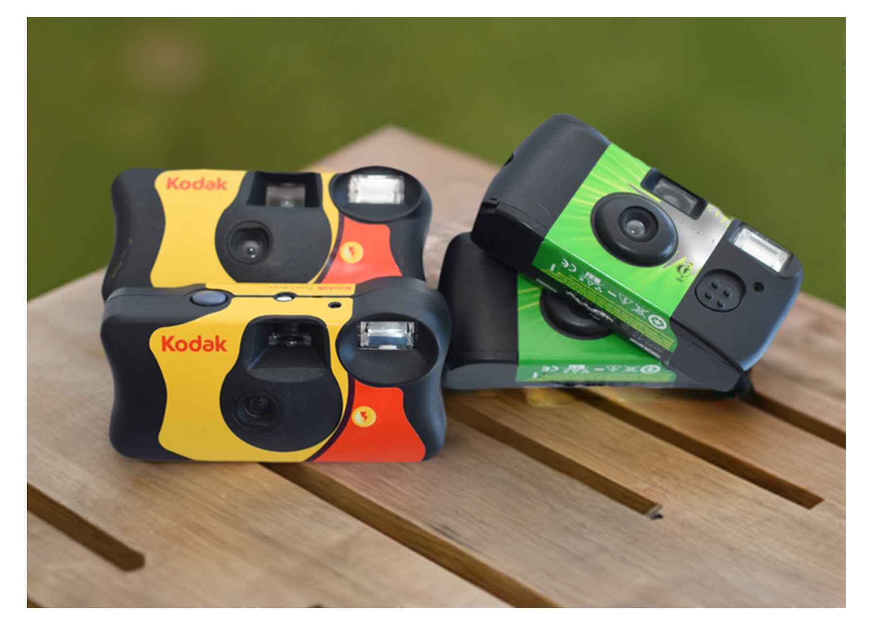 Disposable single-use camera developing, printing and scanning. Disposable camera developing.